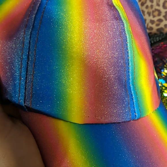 Rainbow Purse and Hats (set) - Picture 6 of 8